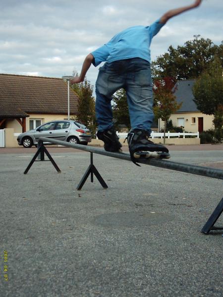 Billy en Kingring sur le rail du kartier